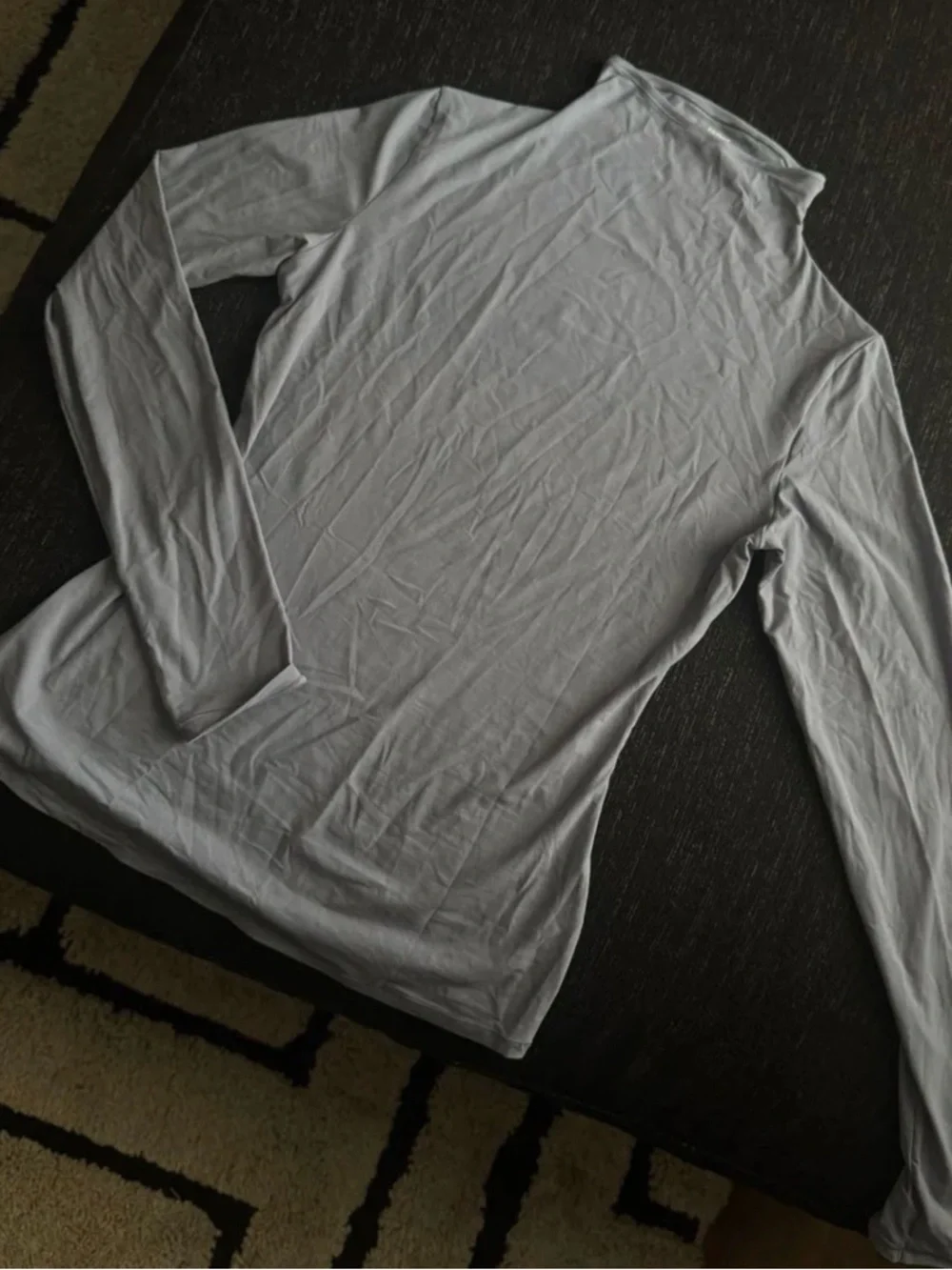 SKIMS Blue Long Sleeve Turtleneck Top - Picture 1 of 3